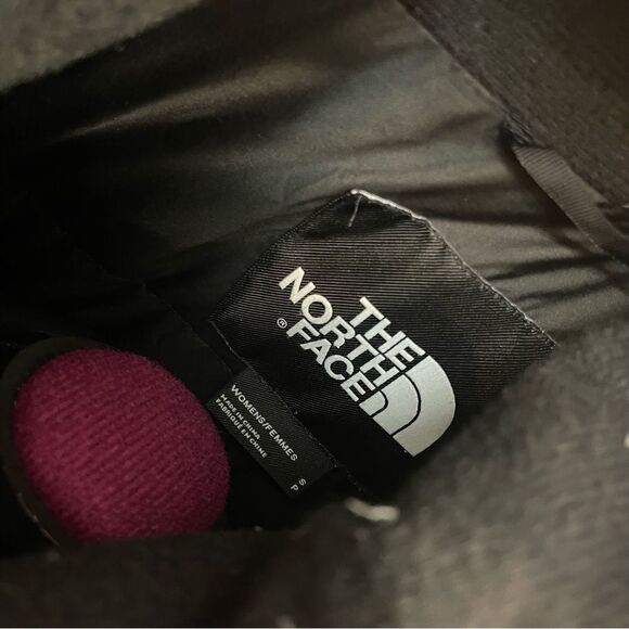 The North Face Down Dry-vent Women Parka Size S Black Red Winter Puffer - Picture 7 of 16